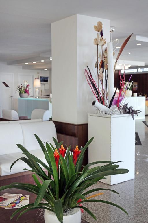 Hotel Bel Air Riccione Exterior photo
