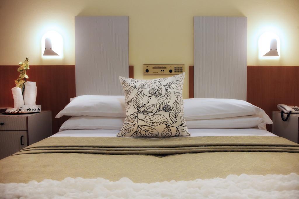 Hotel Bel Air Riccione Room photo
