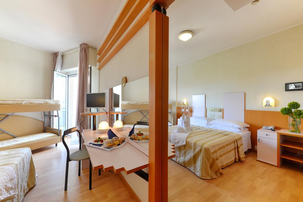 Hotel Bel Air Riccione Room photo